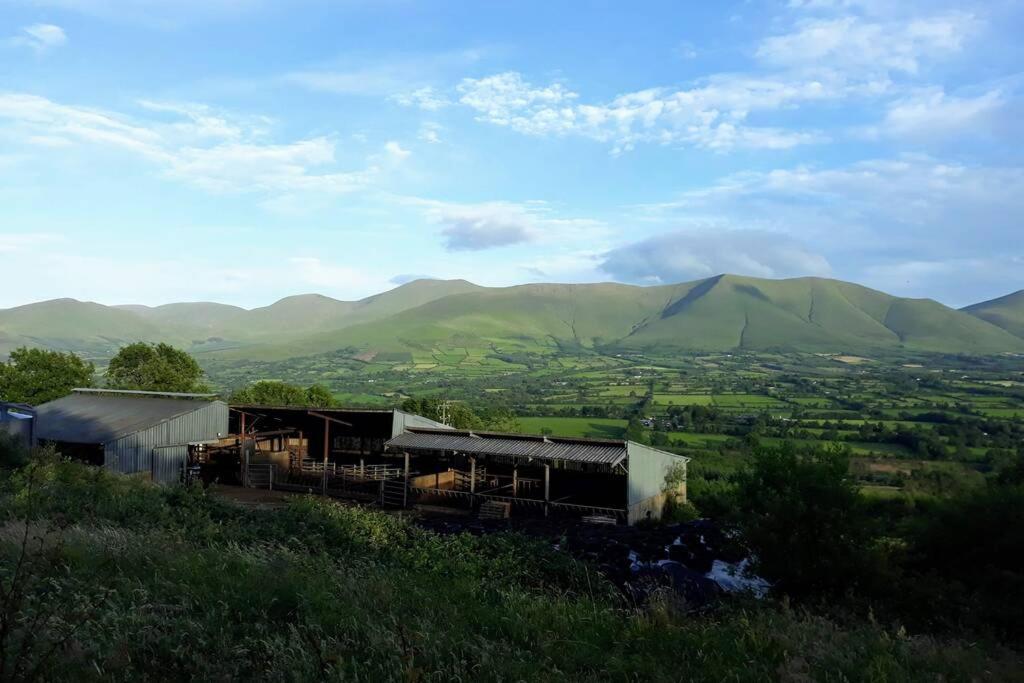 Corderry Farmhouse, Idyllic Cottage Amid 250 Acres Lisvernane Exterior foto